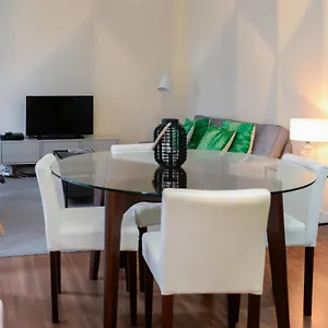 Apartamento Near Marques Pombal Square, Lisboa