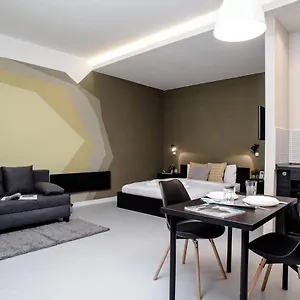 Cute, New And Stylish In The Center , Budapest Hungary